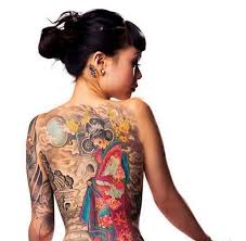 In the past, it was obligatory in many yakuza clans for members to get tattoos. Potret Tubuh Wanita Yakuza Yang Dipenuhi Dengan Tato Cantik Cantik Tapi Serem