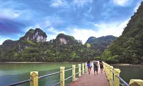 Malaysia mempromosikan wisata alam pulau langkawi itu dalam acara meet with the experts di palembang, yang dihadiri puluhan perusahaan agen perjalanan. 4 Atraksi Populer Di Langkawi Tempat Liburan Maia Travel Tempo Co