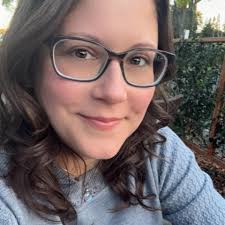 Celebrate 2025 with me! I will be at Warner Bros. Studio Tour Hollywood at  3 pm