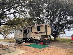 Post oak place is located in the dallas/fort worth/denton metroplex. Corps Of Engineers Rv Parks Coe Reviews Focused On The Road