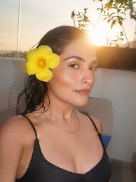 Monica Quintero's Instagram, Twitter & Facebook