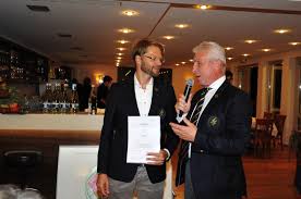 Die deklination des substantivs lebensgefährtin ist im singular genitiv lebensgefährtin und im plural nominativ lebensgefährtinnen. Aktuelles Eagles Charity Golf Club E V