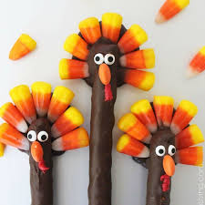 Giada's sweet mini turkeys are easy enough for kids to assemble and will make an adorable addition to any thanksgiving dessert spread. Pictures Of Thanksgiving Desserts For Kids Popsugar Family
