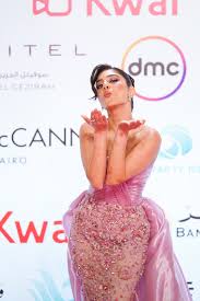 سعر فستان مايان السيد فى ختام مهرجان القاهرة السينمائى (صور) | مبتدا