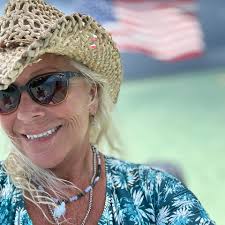 What are the best sunset cruise recommendations in Key West with no loud  music?