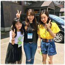 本田真凛のかわいい私服画像20選 chicks talk カラフルな服 望 結 凛