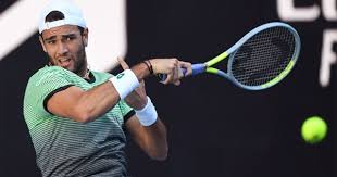 Well, he is an aggressive player with a more classical technique. L5efxu7x4c2hnm