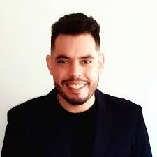 Marlen Bustamante's Instagram, Twitter & Facebook