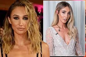 Meghan Mckenna's Instagram, Twitter & Facebook