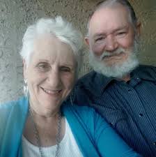 As much as I love the country I can't help but marvel at the beauty of  London by night. Every time I visit there's something new added to the  skyline.