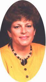 Harriett Bradshaw's Instagram, Twitter & Facebook