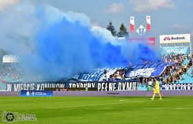 Wisła kraków sportowa spółka akcyjna (wisła kraków sport b.v.), is een voetbalclub uit de stad krakau in polen. 9 Kolejka Ekstraklasy Zapowiedz Wisla Plock Wisla Krakow Kibice Net