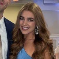 Ashley Beaton's Instagram, Twitter & Facebook