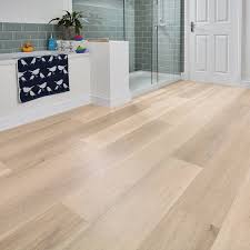Korlok Rkp8105 Texas White Ash Light Natural Wood Effect Vinyl Flooring Planks Texas White Ash Is A Light Tone P Vinyl Flooring Vinyl Plank House Flooring