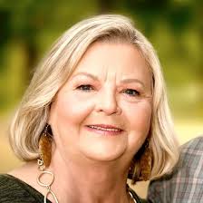 Kathy Garber's Instagram, Twitter & Facebook