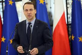 Polityk po nie spodziewał się, że otrzyma ripostę ze strony krzysztofa śmiszka. Wosp 2020 Za Lunch Z Radoslawem Sikorskim Zwyciezca Zaplacil Ponad 15 Tysiecy Zlotych Bydgoszcz Super Express