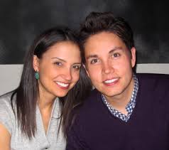 Nicole Vélez, Alec Templeton