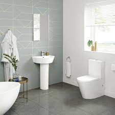 lyon ii close coupled toilet cistern inc luxury soft close seat hedendaagse badkamers spoelbak toilet
