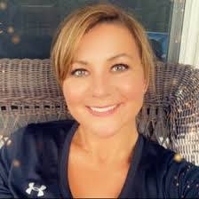 Cassandra Culbertson's Instagram, Twitter & Facebook