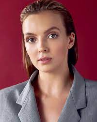 Jan 24, 2021 · with a flawless vogue spain cover already under her belt, ana de armas was captured down on the beach by alique with george cortina on styling duties.for cover one, ana serves face wearing a pair of black latex gloves, while the second cover, showcases her natural beauty. 41 Jodie Comer Ideen Flussiger Highlighter Rafael Nadal Haare Nachwachsen