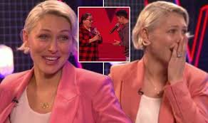 La petite emma a remporté the voice kids, diffusé sur tf1. Emma Willis Left In Tears Following Emotional Mother And Son Performance On The Voice Kids Tv Radio Showbiz Tv Express Co Uk