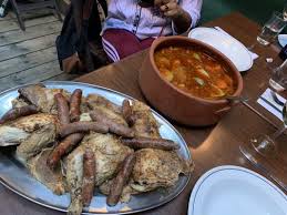 For nearly 150 years, the royal montreal golf club has been a special place where history was made, relationships forged, and championships won. Rites Berberes 21 Photos Marocain 4697 Rue De Bullion Montreal Qc Restaurant Avis Numero De Telephone