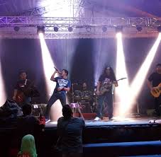 Maybe you would like to learn more about one of these? Karoot Komedia X Home Facebook