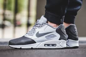 Pin On Street Sneakers
