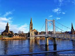 Cogliendo l'occasione di questo viaggio, puoi anche fare una capatina in scozia, galles o irlanda del nord. Cosa Fare A Inverness La Capitale Delle Highlands Ed Escursioni Nei Dintorni 50sfumaturediviaggio
