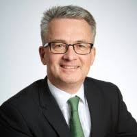 500+ perfiles de «Killip»