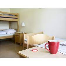 The film's story was set in medieval europe during the fourteenth century. Frauenhaus In Berlin