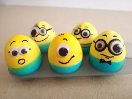 Oua vopsite de paste frumoase vopsite cu o metoda foarte interesanta. Cum Decorezi OuÄƒle De PaÈ™te 7 Metode De Incercat