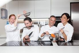0,2 km från valencia club cocina. Valencia Club Cocina Un Lugar Para Vivir La Gastronomia En Valencia I Am Natural