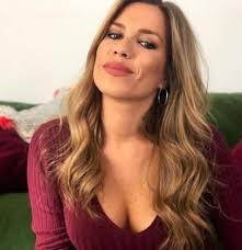 Paula Del's Instagram, Twitter & Facebook