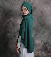 1 371 Likes 82 Comments Empayar Tudung Labuh Hijabgaleria On Instagram No Caption Tudung Ustazah Rm25 Material Moss Gadis Hijab