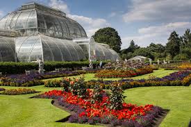 Learn tips for adapting the style to take a tour of a lovely suburban charlton, london home garden filled with perennials and, natch give your yard a french accent by creating a garden that's formal, symmetrical and beautiful. 25 Most Beautiful Gardens In The World Top Gardens To Visit
