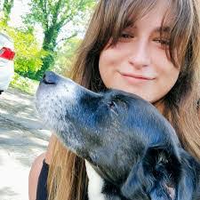 Hannah Humble's Instagram, Twitter & Facebook