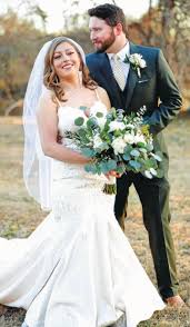 Bryant Hunter ❤ Desna Cramer exchange vows