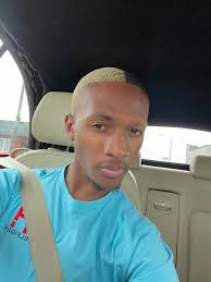 Can anyone please give Bert a short beard and make Ernie bald with glasses  🤓