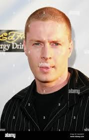 Donavon Thomas's Instagram, Twitter & Facebook