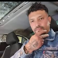 Vendo o cambio rines 15 progresivos 9 y 8 de ancho ninguno reparado busco  17 progresivos llantas media vida 2 195/50/15 y 2 185/55/15 barrenacion  4/100