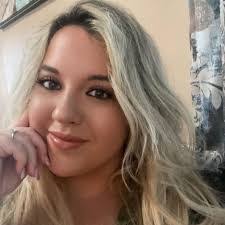 Sean Bly's Instagram, Twitter & Facebook