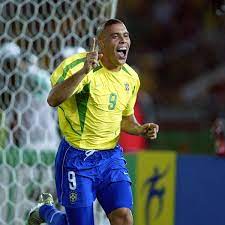 Ronaldo ist ein ehemaliger fußballspieler aus бразилия, (* 22 сент. Fussball Legende Ronaldo Mit Der Lustigsten Beichte Des Jahres Entschuldige Mich Bei Allen Muttern Fussball