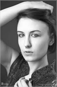 Therapy dogs provide comfort in ruff times