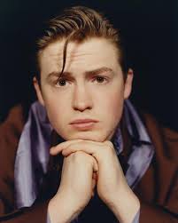 heartstopper pics 🍂