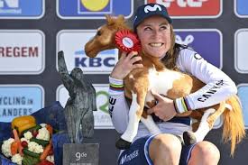 Annemiek van vleuten heeft de knoop doorgehakt. Nederlandse Annemiek Van Vleuten Wint Dwars Door Vlaanderen Bij De Vrouwen Kw Be