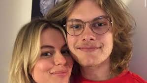 Fundraiser for Tara Packer by Brayden Thompson : Help the Tuthill family  cover funeral expenses