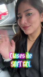 Clase de Soft Gel con la Miss Melanie