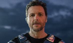 Jovanotti was arguably the most important figure to emerge in italian pop music since the late '80s. Lorenzo Jovanotti Cherubini To Be The Featured Guest Of An Encounter Titled Images Music And Words Fondazione Migrato