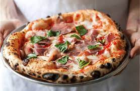 Las Manchas De Leopardo Son La Prueba De Que La Pizza Fue Extendida A Mano Y Cocida Cerca De 90 Segundos En Un Horno De Lena Nashville Food Wine Recipes Food
